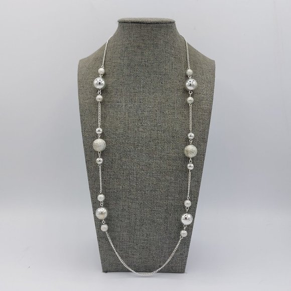 Necklace Silver Toned Twisted Rope Chain Textured Beaded 34" Long Classic Simple - Picture 1 of 7